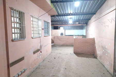 Casa Térrea à venda com 3 quartos em Vila Mariza Mazzei, São Paulo, SP