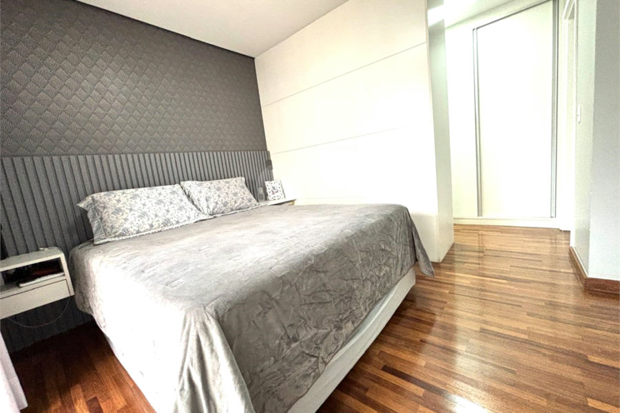 Apartamento à venda com 4 quartos, sendo 3 suítes, em Santana, São Paulo, SP