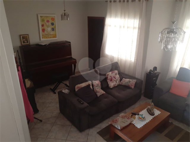 Sobrado à venda com 2 quartos em Santana, São Paulo, SP