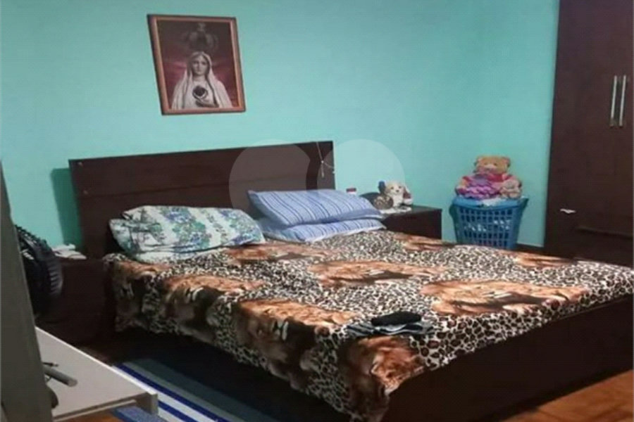 Casa Térrea à venda com 1 quarto em Vila Romero, São Paulo, SP