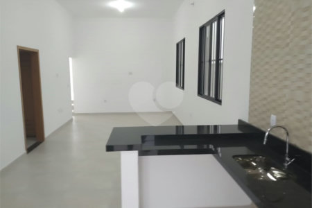 Casa Térrea à venda com 3 quartos, sendo 1 suíte, em Loteamento Residencial Central Park II, Itatiba, SP