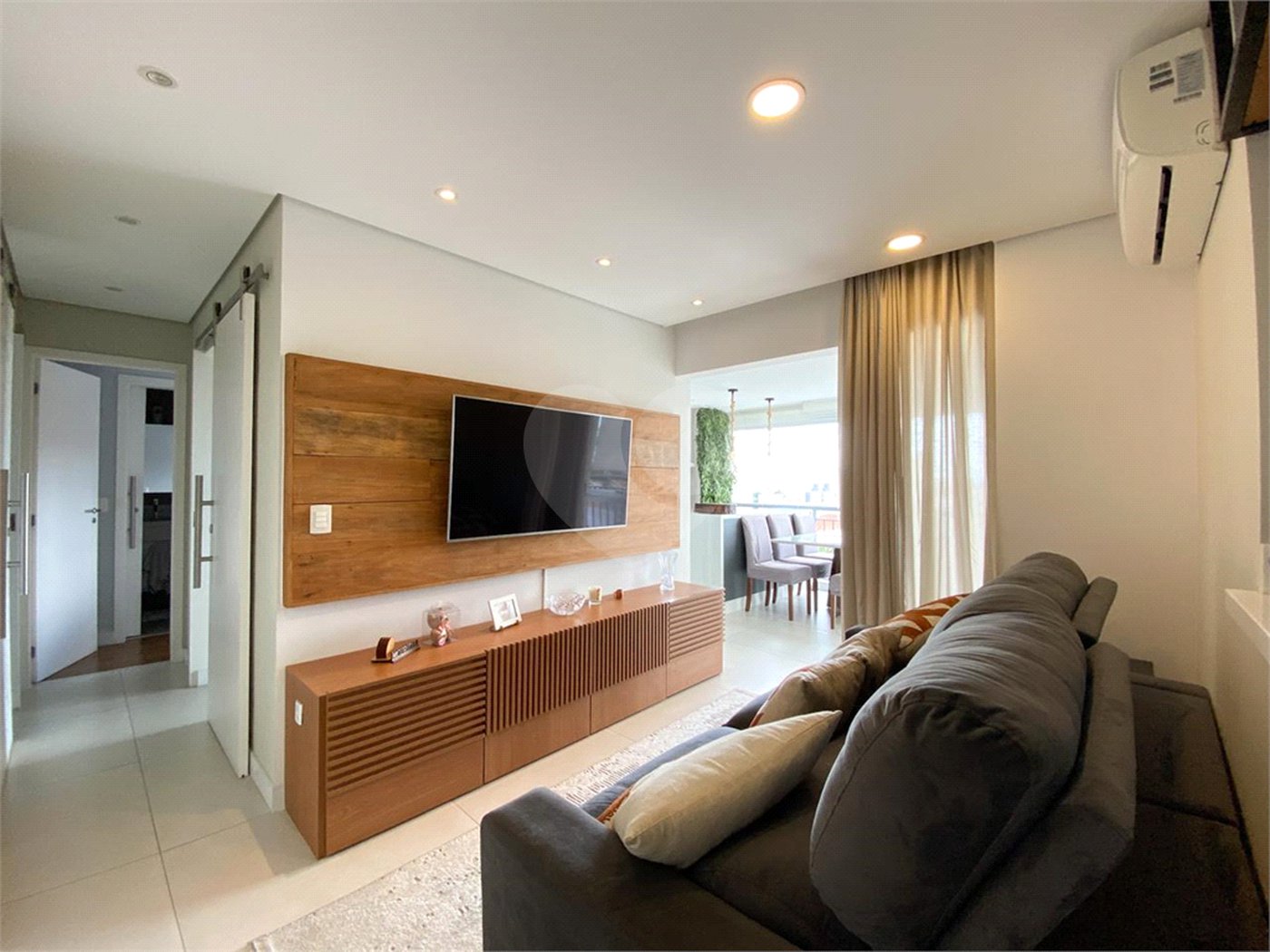 Apartamento à venda com 2 quartos, sendo 1 suíte,  em Tucuruvi, São Paulo, SP
