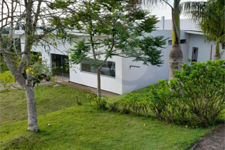 Chácara à venda com 3 suítes no Centro, Biritiba-mirim, SP