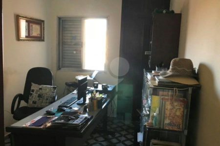 Sobrado à venda com 5 quartos, sendo 1 suíte, em Santa Teresinha, São Paulo, SP