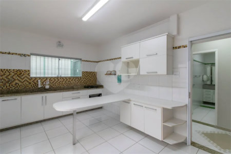 Casa à venda com 3 quartos, sendo 1 suíte, em Parque Santo Antônio, Guarulhos, SP