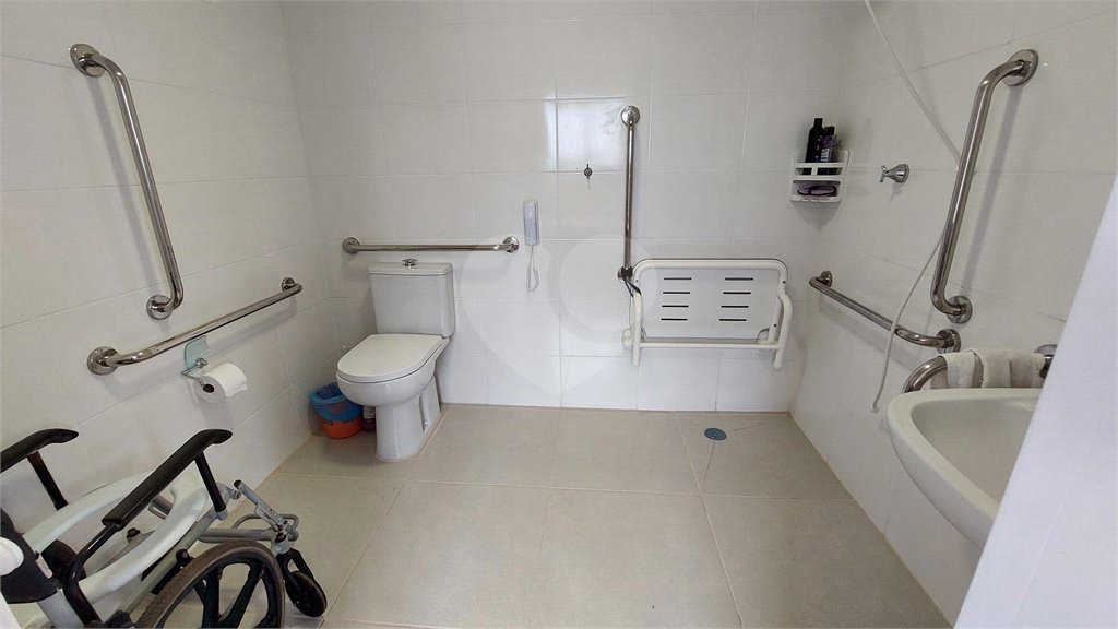 Apartamento à venda com 1 quarto em Santo Amaro, São Paulo, SP