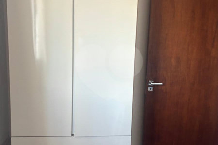 Casa à venda com 3 quartos, sendo 1 suíte,  em Jardim São José, São Roque, SP