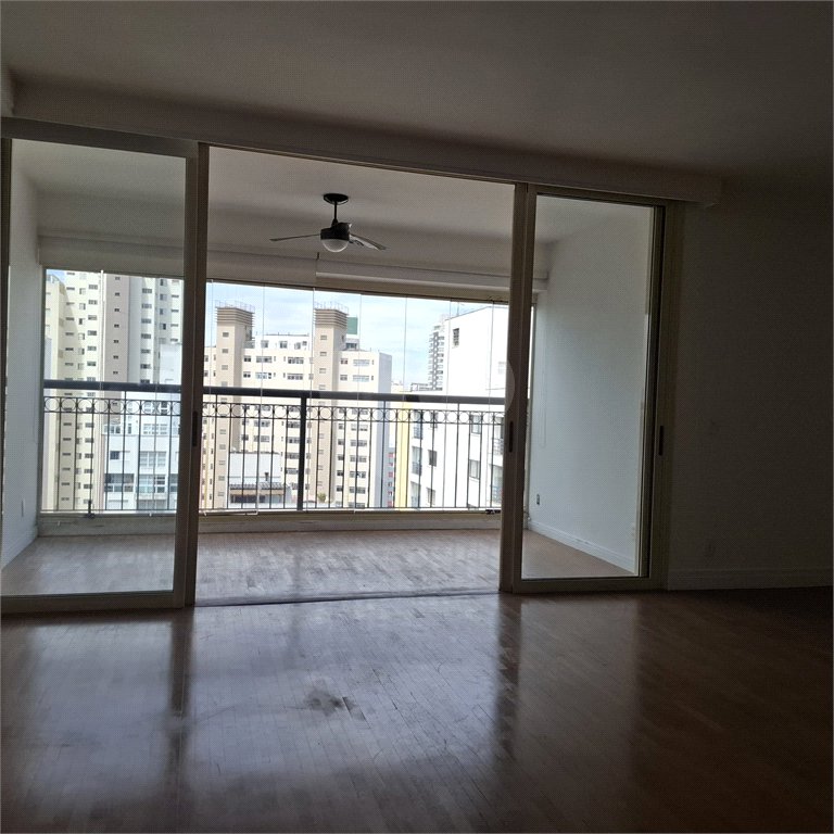 Apartamento à venda com 2 suítes em Pinheiros, São Paulo, SP