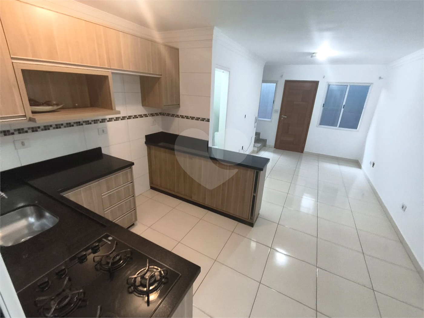 Casa à venda com 2 suítes no condomínio Murilo, São Paulo - SP