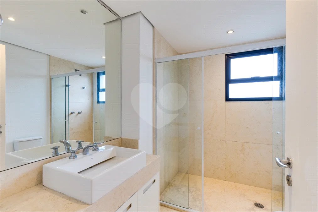 Apartamento à venda ou para alugar com 4 suítes em Alto da Boa Vista, São Paulo, SP