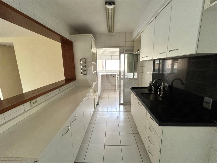 Apartamento à venda com 2 quartos, sendo 1 suíte, em Vila Andrade, São Paulo, SP