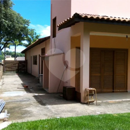 Casa à venda com 4 suítes no condomínio Parque dos Resedas, Itupeva - SP