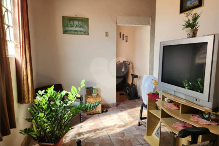 Casa à venda com 3 quartos em Vila Suconasa, Araraquara, SP