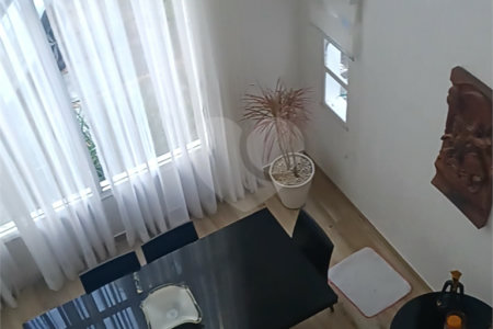 Casa à venda com 3 quartos, sendo 1 suíte, no condomínio Mansões da Prata, Rio de Janeiro - RJ