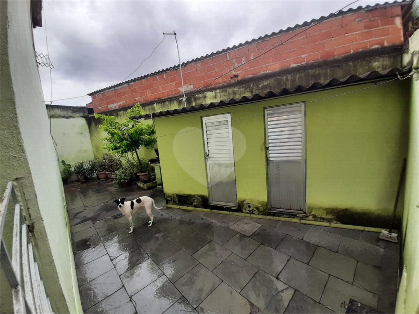 Casa à venda com 3 quartos, sendo 1 suíte, em Campo Grande, Rio de Janeiro, RJ