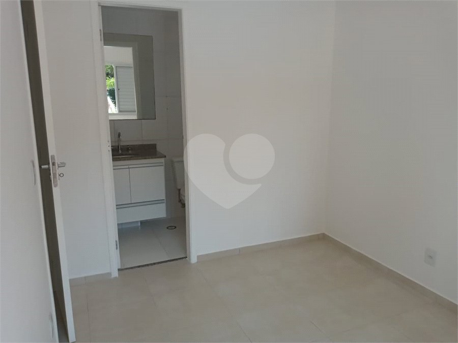 Apartamento para alugar com 2 quartos, sendo 1 suíte,  em Vila Gomes, São Paulo, SP