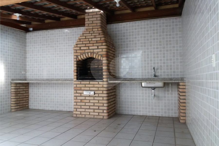 Sobrado à venda com 3 suítes em Tremembé, São Paulo, SP