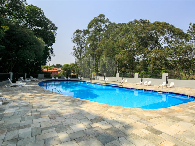 Apartamento à venda com 4 suítes em Jardim Marajoara, São Paulo, SP
