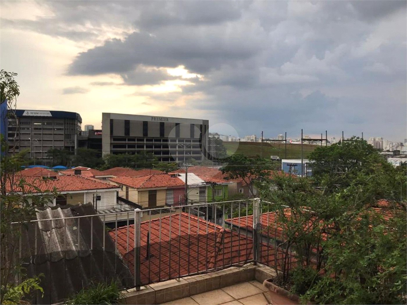 Sobrado à venda com 3 quartos, sendo 2 suítes, em Planalto Paulista, São Paulo, SP