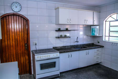 Casa à venda ou para alugar com 4 quartos, sendo 2 suítes, em Vila Santa Catarina, São Paulo, SP