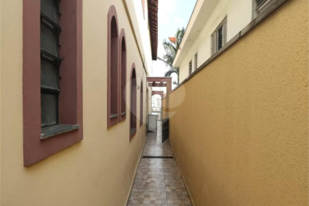 Sobrado à venda com 4 quartos, sendo 2 suítes, em Vila Mazzei, São Paulo, SP