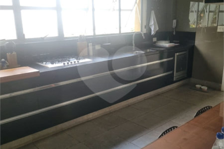Apartamento à venda com 2 suítes em Cerqueira César, São Paulo, SP