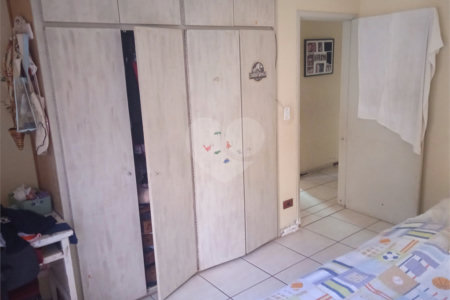 Casa à venda com 8 quartos, sendo 3 suítes, em Jardim Terceiro Centenário, Atibaia, SP