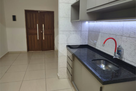 Apartamento à venda com 2 quartos em Reneville, Mairinque, SP