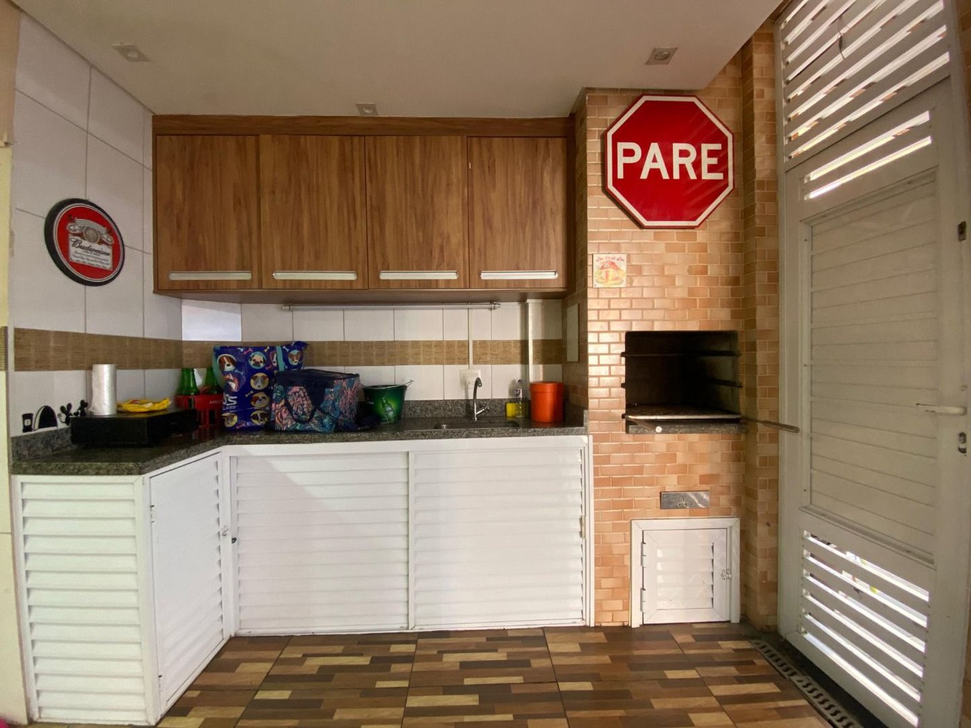 Casa com 2 dormitórios à venda, 127 m² por R$ 640.000,00 - Marapé - Santos/SP