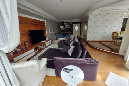 Casa à venda com 4 suítes no condomínio Granja Olga II, Sorocaba - SP