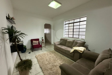 Casa à venda com 3 quartos em Vila Olho D'agua, Itapetininga, SP