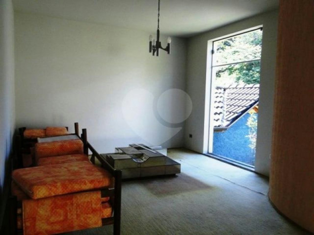 Sobrado à venda com 3 quartos, sendo 1 suíte,  em Tremembé, São Paulo, SP