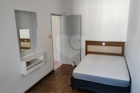 Casa à venda com 5 quartos, sendo 2 suítes,  em Jardim Santa Carolina, Mogi das Cruzes, SP