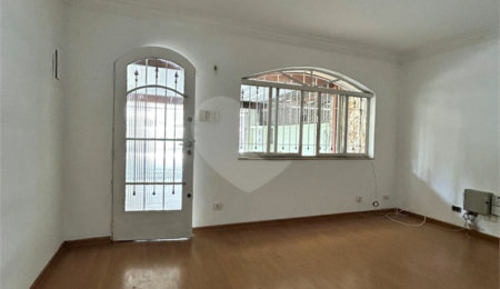 Sobrado à venda com 2 quartos em Barra Funda, São Paulo, SP