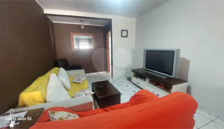 Casa à venda com 3 quartos, sendo 2 suítes,  em Moinho, Mairiporã, SP