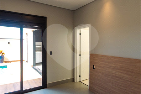 Casa à venda com 3 suítes no condomínio Residencial Dona Maria Candida, Indaiatuba - SP