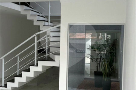 Casa à venda com 3 quartos, sendo 1 suíte,  em Vila Canero, São Paulo, SP