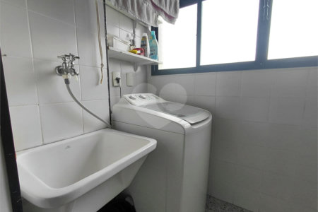 Apartamento à venda com 3 quartos, sendo 1 suíte, em Vila Romana, São Paulo, SP