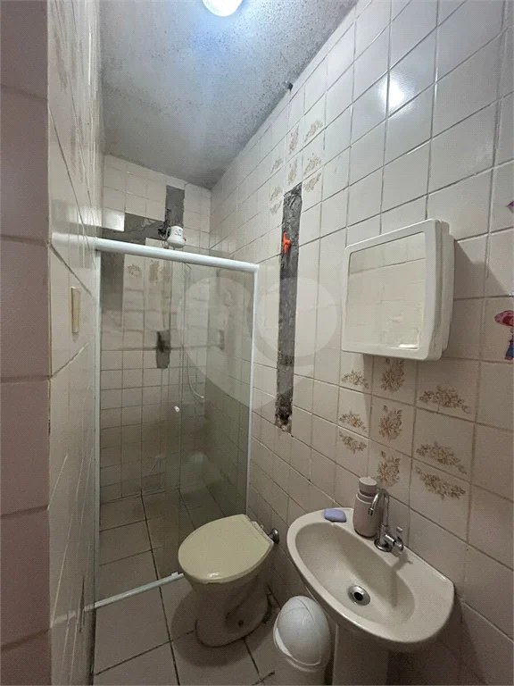 Oportunidade: 2 Casas térreas no Mesmo Terreno