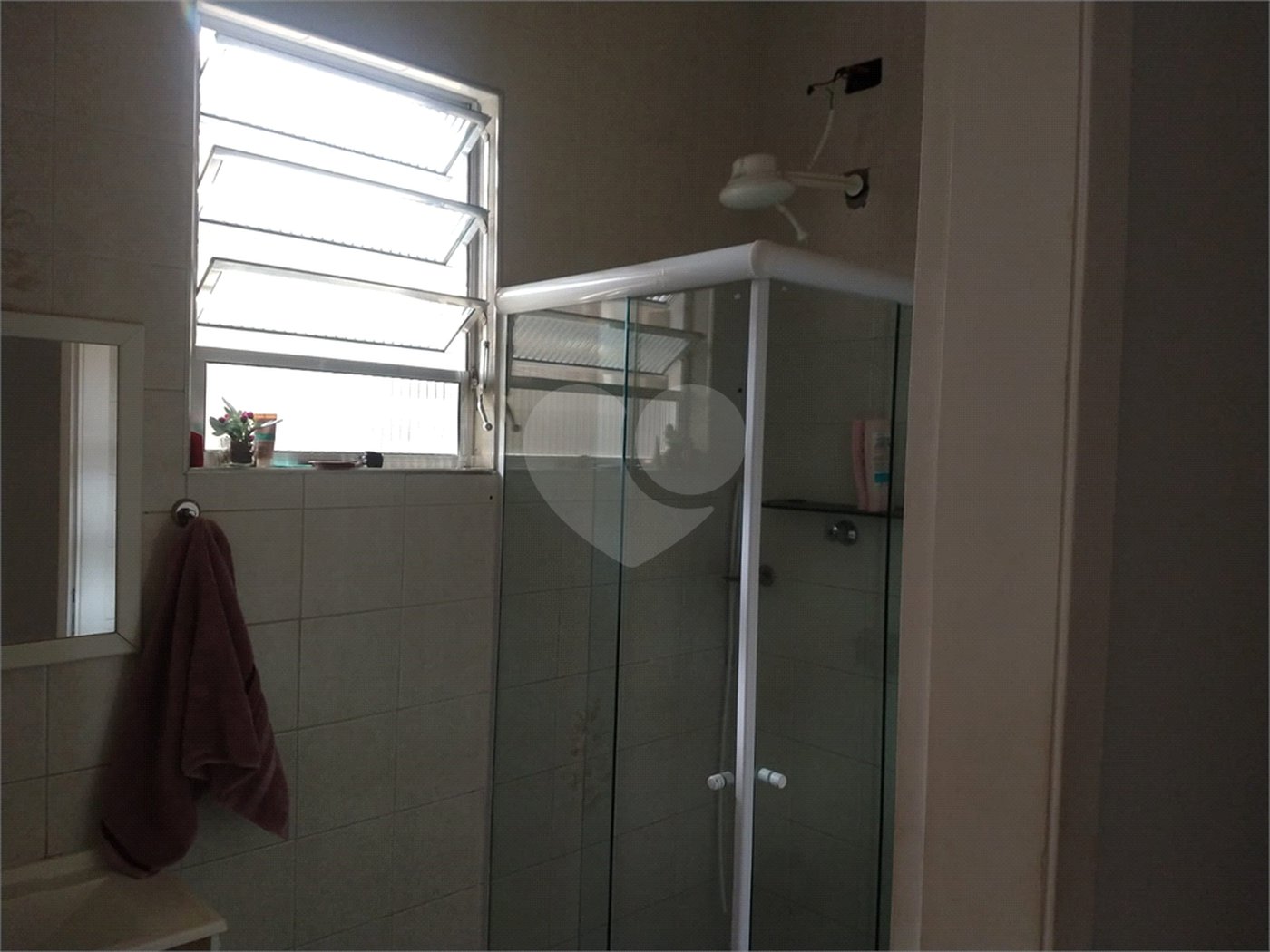 Casa à venda com 3 quartos, sendo 1 suíte, em Jardim Peri, São Paulo, SP