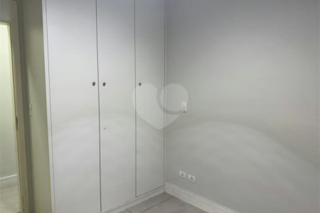 Casa à venda com 3 quartos, sendo 1 suíte, no condomínio Village Moutonnée Salto Sp, Salto - SP
