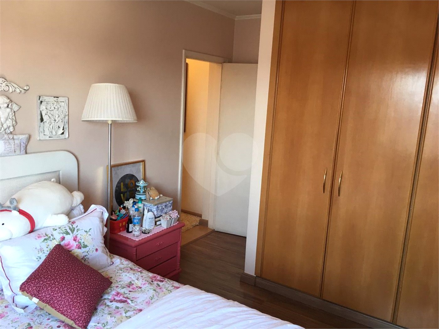 Apartamento à venda com 4 quartos, sendo 1 suíte, em Chácara Santo Antônio, São Paulo, SP