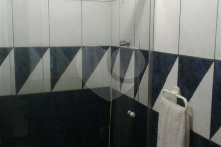 Casa à venda com 6 quartos, sendo 1 suíte, em Vila Matilde, São Paulo, SP
