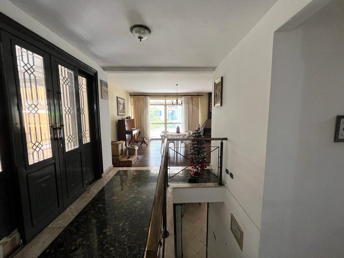 Casa à venda com 4 quartos, sendo 1 suíte, em Jardim das Vertentes, São Paulo, SP