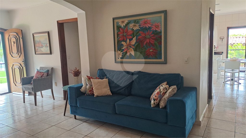 Casa à venda com 3 quartos, sendo 1 suíte, no condomínio Residencial Vale das Laranjeiras, Indaiatuba - SP