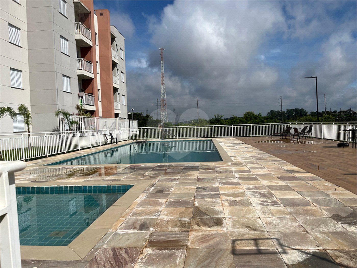Apartamento à venda ou para alugar com 2 quartos em Jardim Europa, Suzano, SP