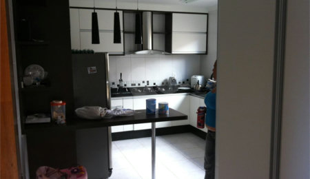 Sobrado à venda com 4 quartos, sendo 2 suítes,  em Ribeirânia, Ribeirão Preto, SP