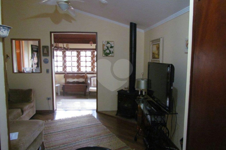 Casa Térrea à venda com 3 quartos, sendo 1 suíte, em Horto Florestal, São Paulo, SP
