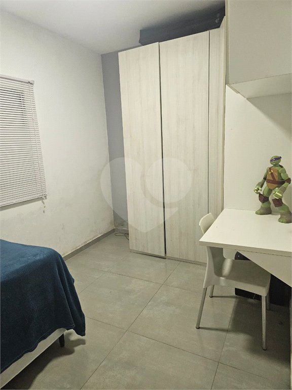Casa à venda com 3 quartos, sendo 1 suíte,  no condomínio Residencial Rubi, Mogi das Cruzes - SP