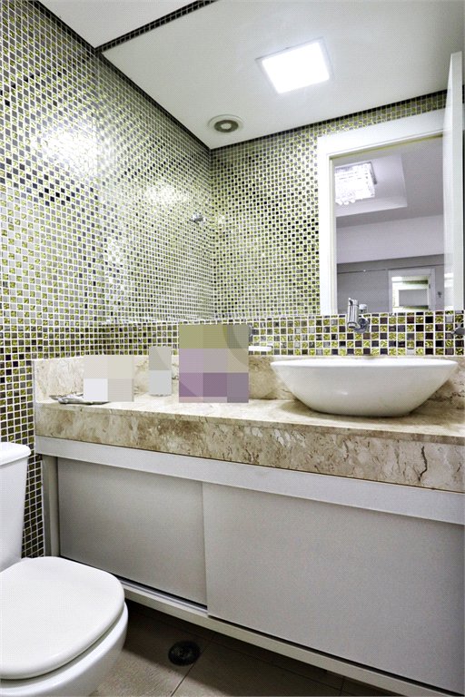 Apartamento à venda com 3 suítes em Santana, São Paulo, SP